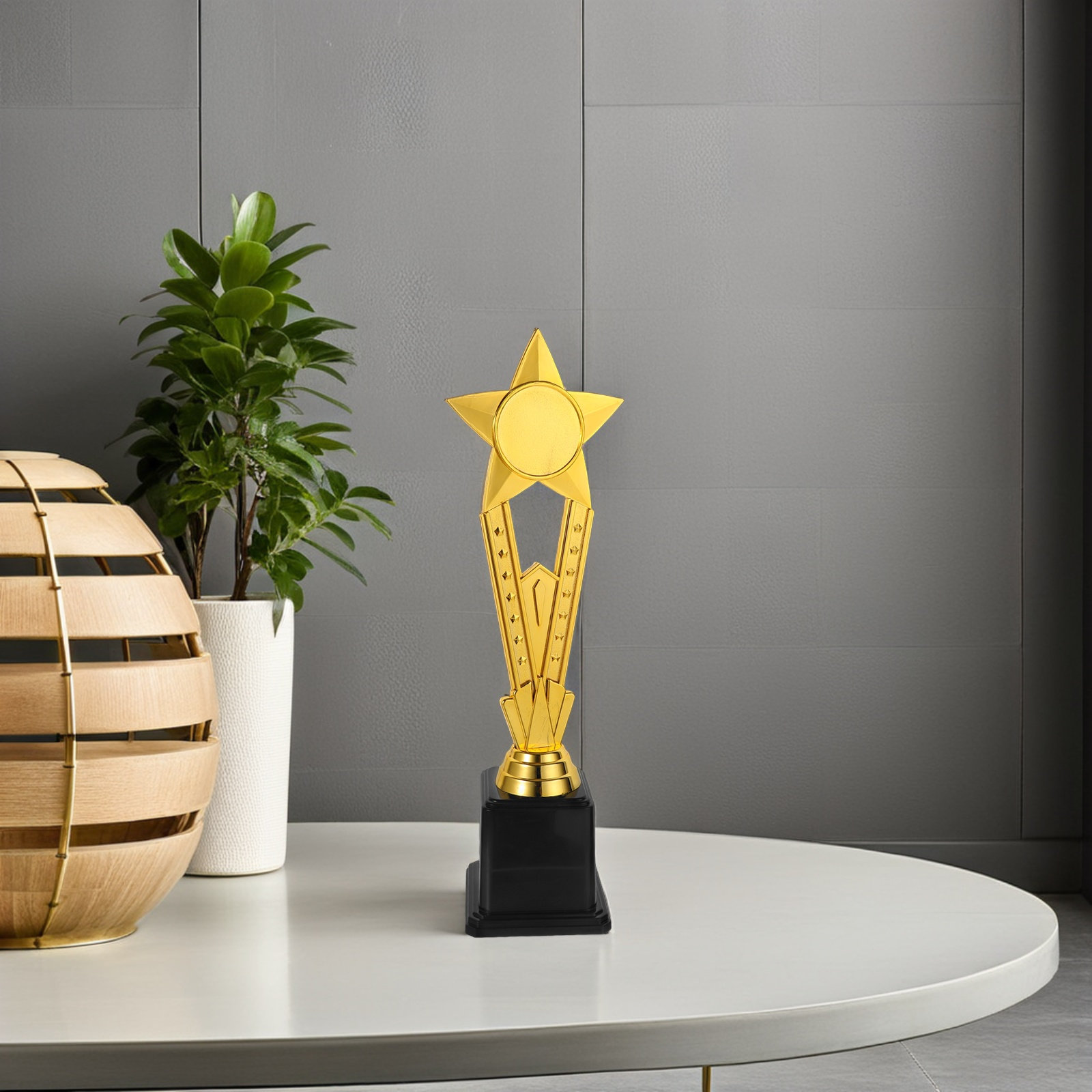 Plastic Gold Star Trophy Small - Team Sports recension och pris